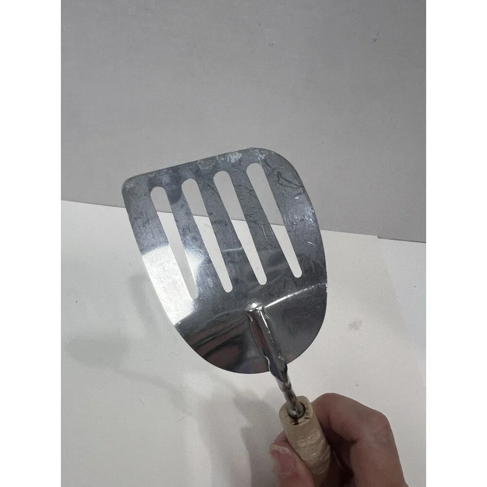 Vintage Ekco Angled Slotted Spatula Turner Beige Corncob Handle Melt Marks